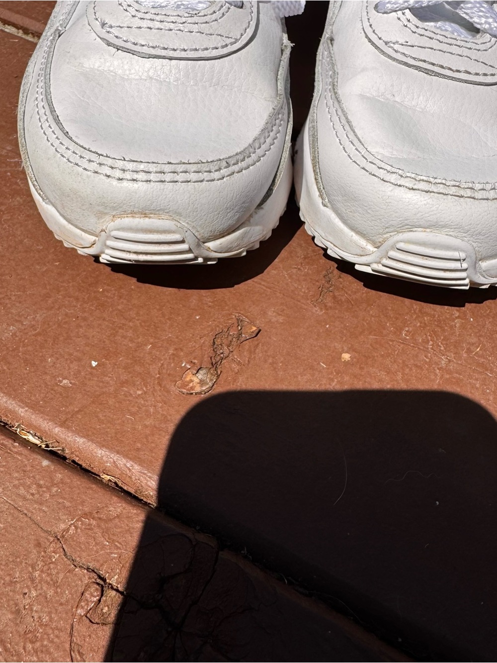 Nike Kids White Leather Sneaker with Lace-Up Design - Picture 6 of 7